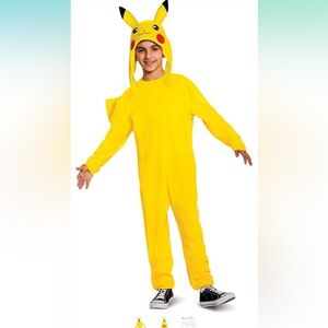 Kids Pikachu costume. Size Small 4-6
